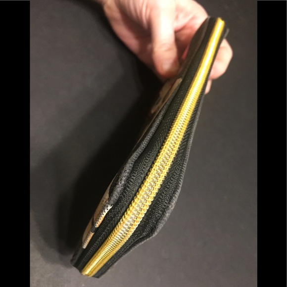 Coated Canvas Zip Around Wallet w/ A Girl On Front - Picture 4 of 8